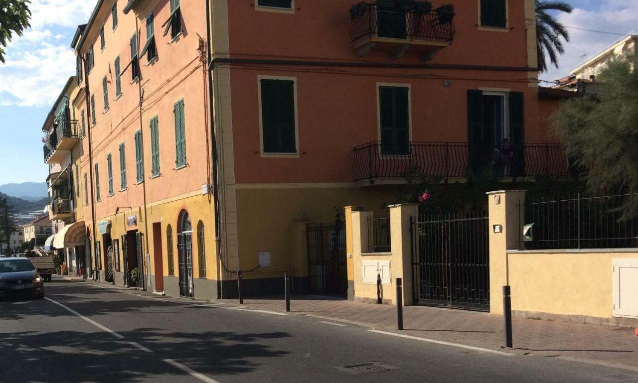 Casa Del Cardinale Apartman Santo Stefano al Mare Kültér fotó